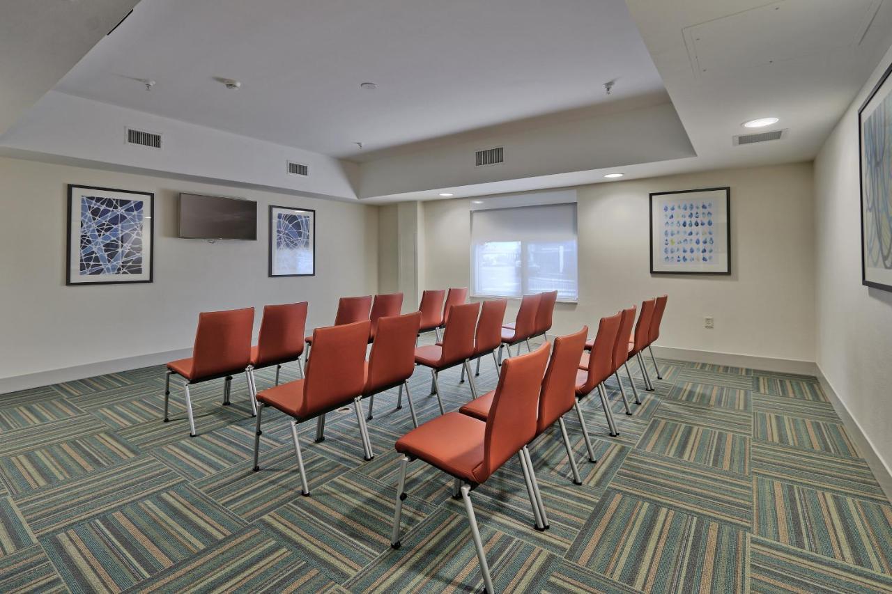 Holiday Inn Express & Suites Albuquerque Historic Old Town By Ihg Dış mekan fotoğraf