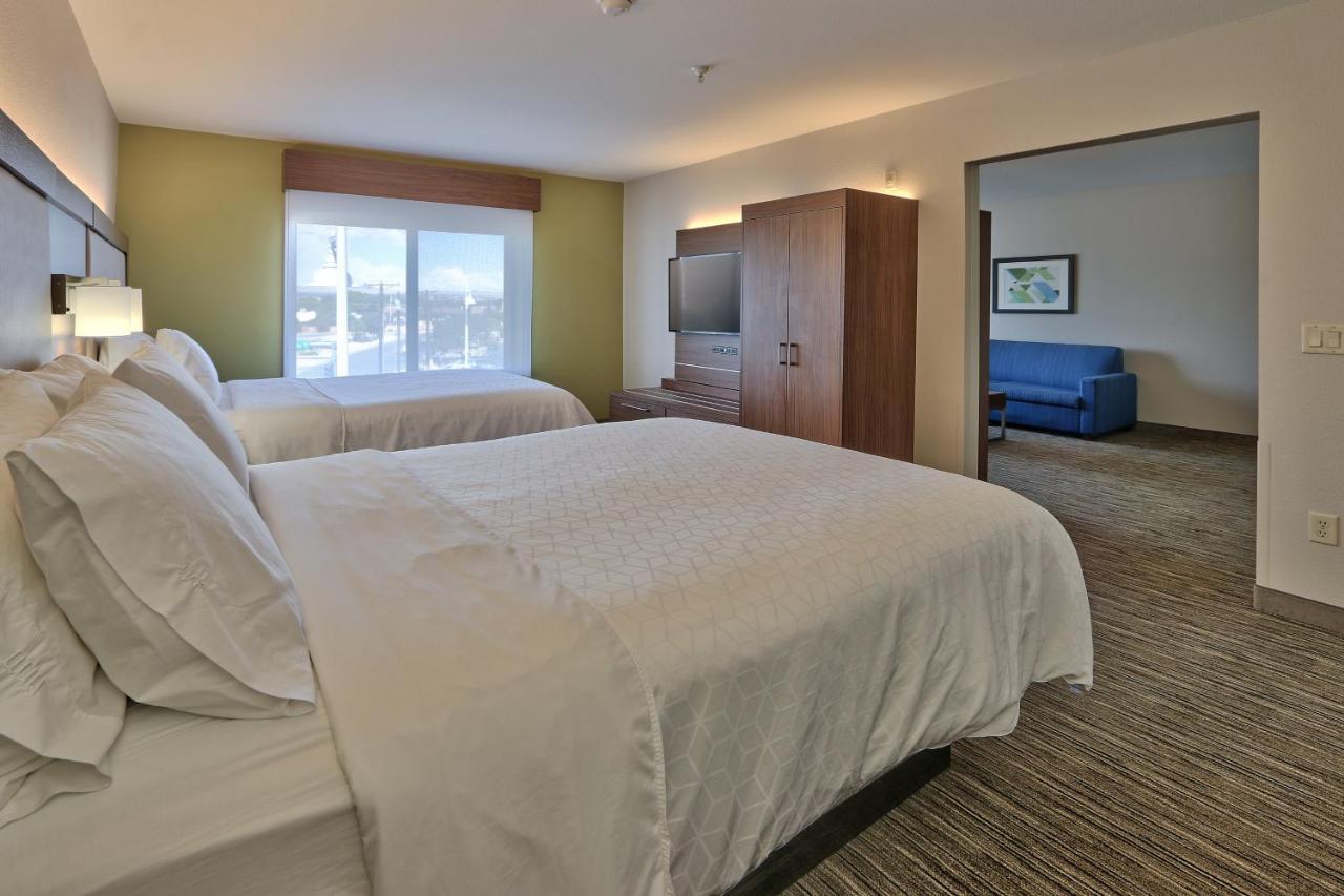 Holiday Inn Express & Suites Albuquerque Historic Old Town By Ihg Dış mekan fotoğraf