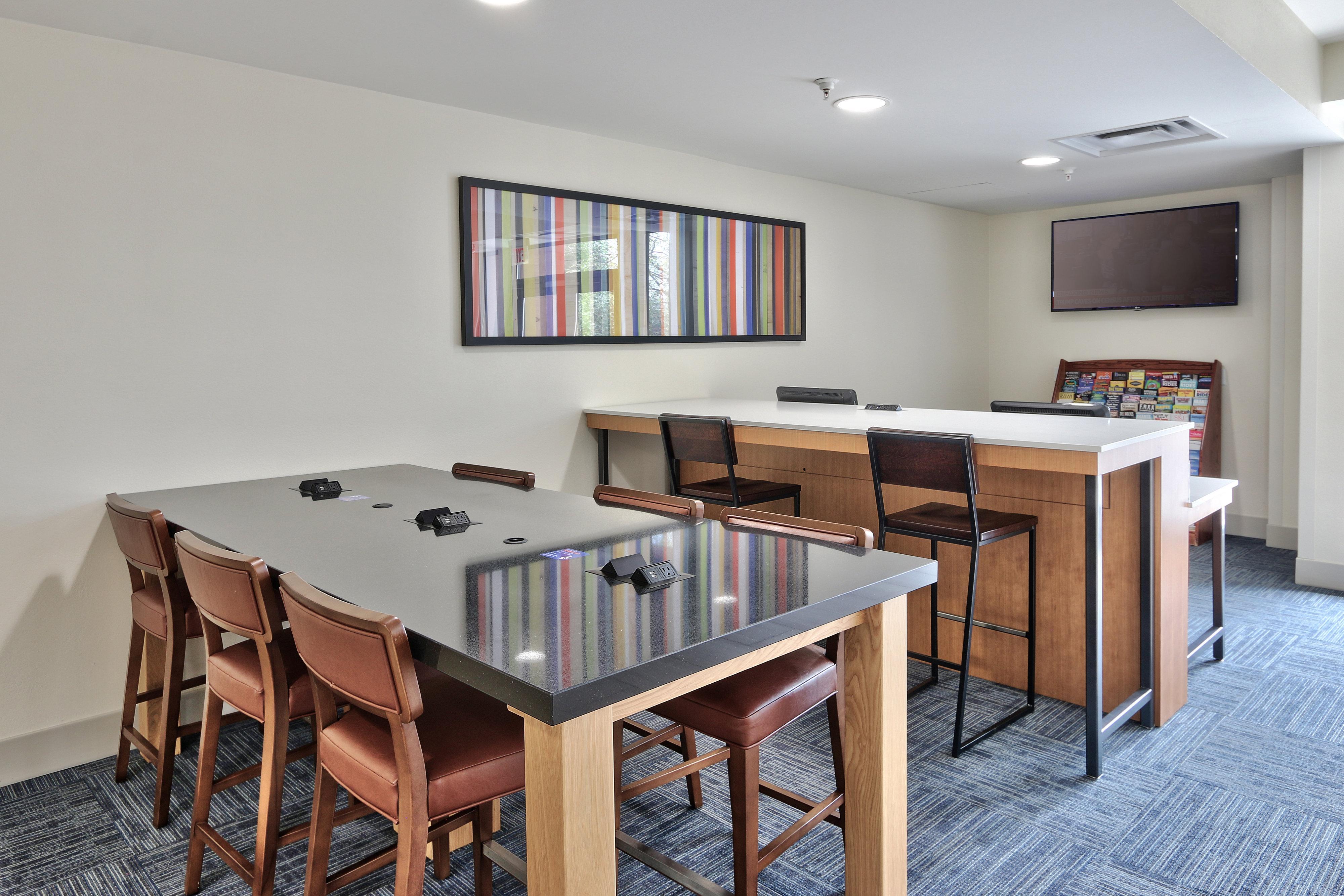 Holiday Inn Express & Suites Albuquerque Historic Old Town By Ihg Dış mekan fotoğraf